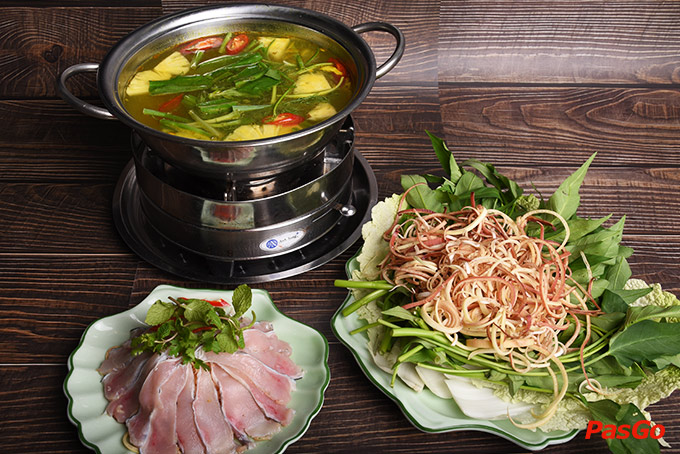 Nhà hàng Chả Cá Ngon Royal City 4